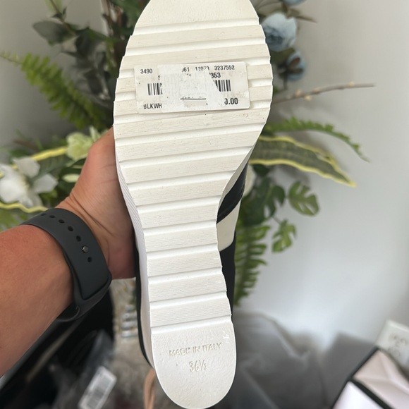 Chanel Runway Wedge Short Platform
Boots 361/2 - Picture 7 of 8